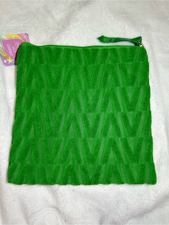 Handbags - Vibrant Emerald / Grass Green Textured Velvet Zip Cosmetic Bag